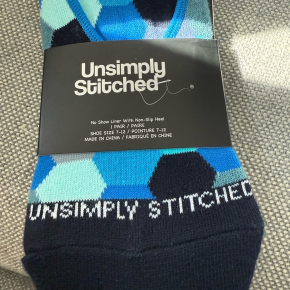 Unsimply Stitched Socks NWT - Picture 5 of 5